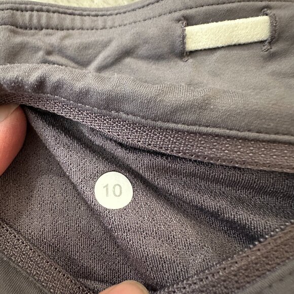 Lululemon Run Speed Skirt Skort Women's size 10 Shorts Gray Pattern Tennis - Picture 5 of 8